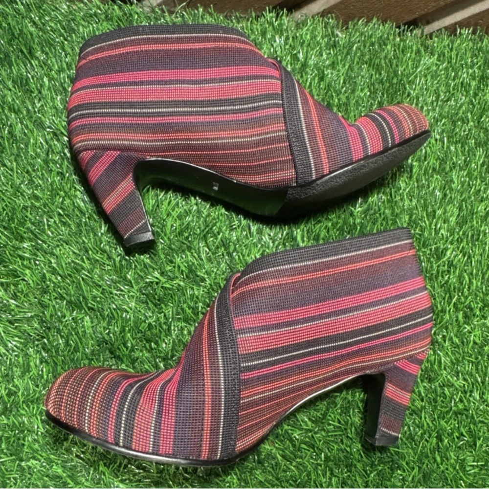 COMFORTABLE! United Nude Striped multicolor Hi Fold  Ankle Booties 40 10